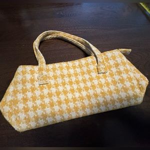 Vintage yellow and white Houndstooth bag